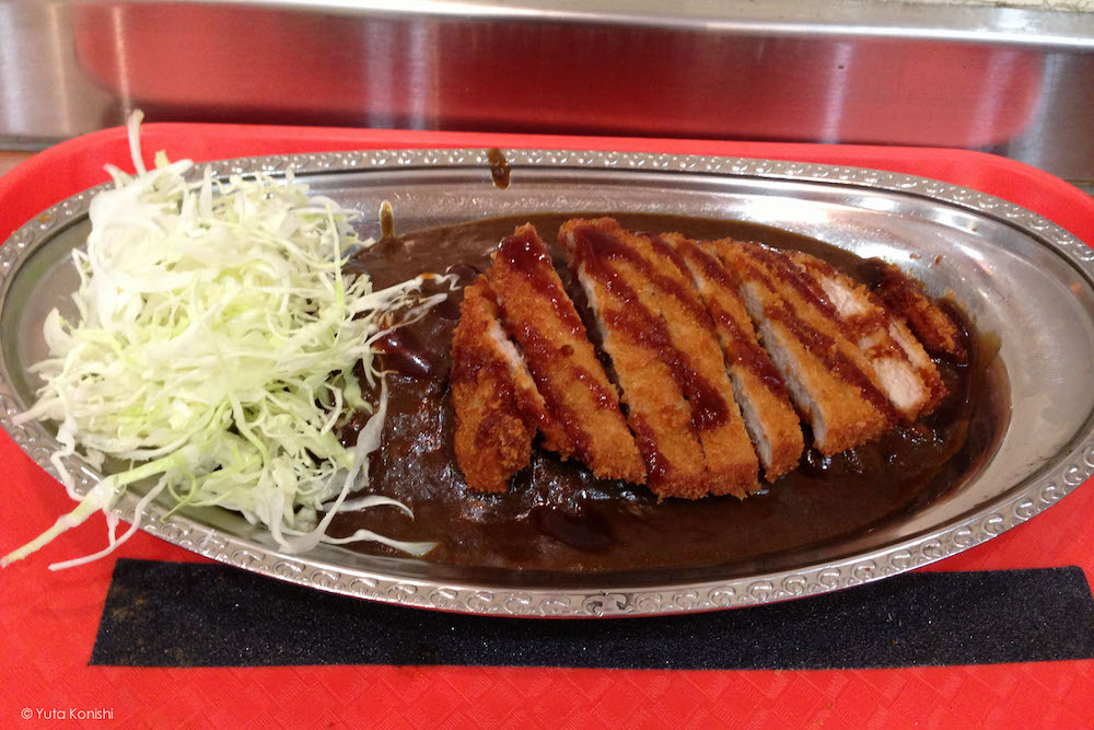 金沢カレーをお土産に!おみやげのプロたちが金沢カレーを食べ比べてみました!オリジナルに近いのはどれなの?